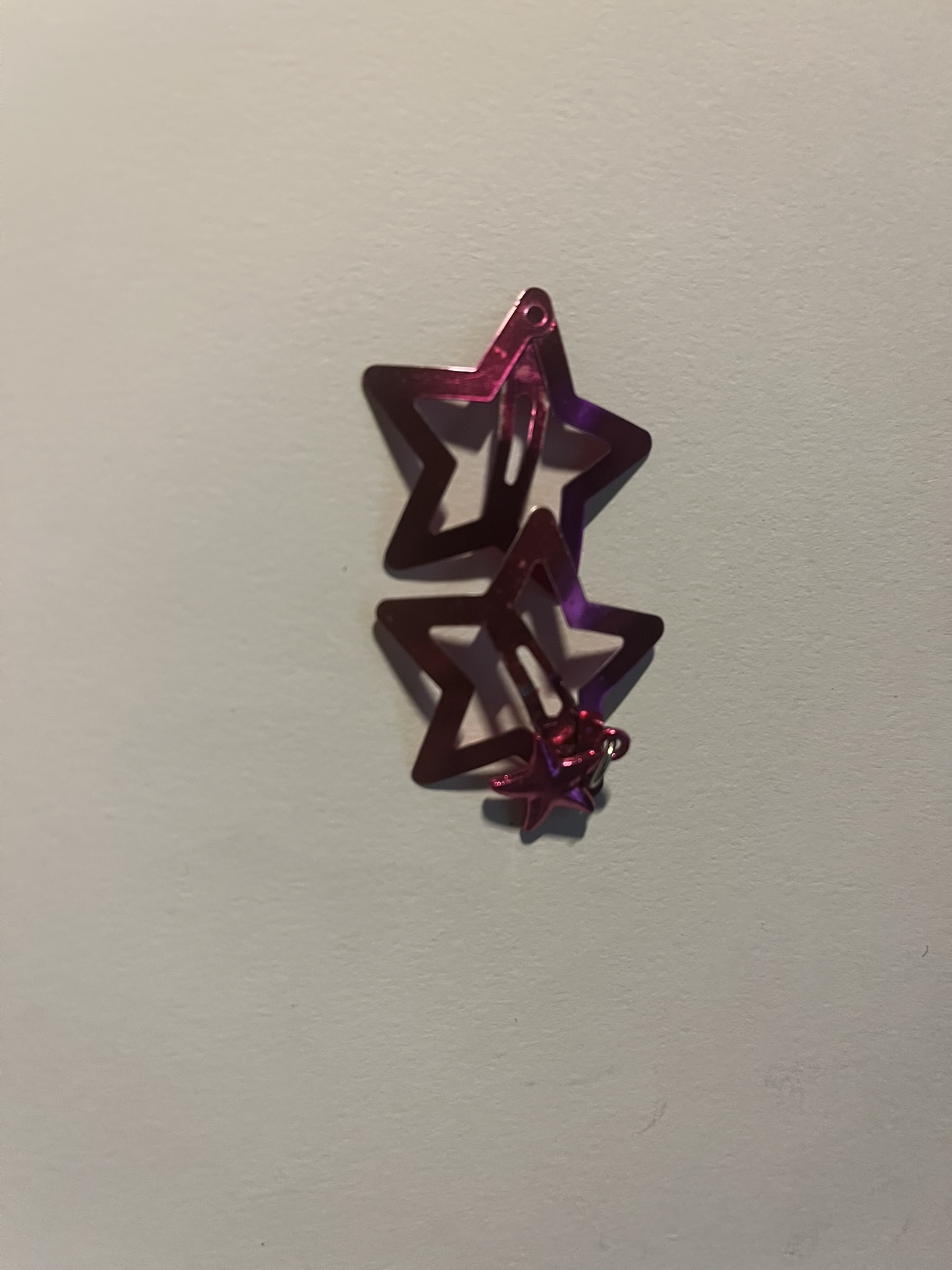 These are my favourite hair clips, I always wear them when I wear a bandana out of my house so that it stays on all day. I consider these one of my staple accessories and so I wanted to think about how I could include them.